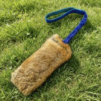 Jouet à mâcher pour chien en fourrure de lapin véritable de qualité supérieure, corde élastique écologique, jouet interactif pour tirer, jouet durable pour tirer en extérieur