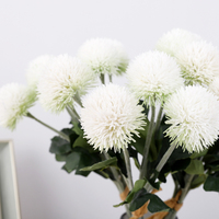 Bouquet de boules d'oignon de fleurs en plastique artificielles pour la décoration de la maison et du mariage Bouquet de fleurs de pissenlit en plastique Boule d'oignon artificielle