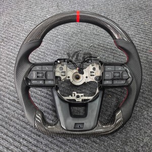 Volant de voiture en cuir et fibre de carbone cousu à la main de qualité OEM YLD pour Toyota LC300 Land Cruiser Camry Hiace Hilux Corolla - Product Image 1