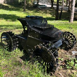 Tondeuse à gazon robotisée TIRPANTOR RC-Automatique avec télécommande, moteur et technologie IOT de 3000W pour projets agricoles - Product Image 1