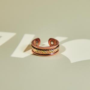 Nouvelle bague tendance <span class=keywords><strong>en</strong></span> cuivre magnétique pur, bijou <span class=keywords><strong>bio</strong></span> pour la santé, pour le soulagement de l'arthrite - Product Image 2