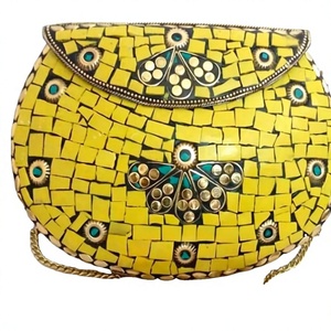 Sac à main portable moderne et élégant pour femme, en métal, pour soirées, fait main, style bohème, mosaïque, ensemble cadeau de mariage - Product Image 1