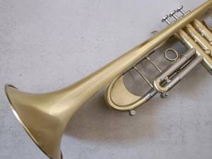 Fabricante al por mayor de instrumentos de trompeta sintonizados en C de alta resistencia Instrumentos sintonizados en B bajos Banda de armonía de rendimiento profesional - Product Image 4