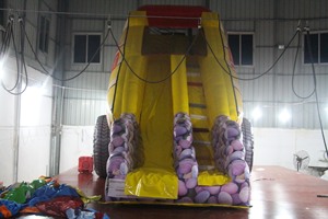 Toboggan gonflable Monster Truck en PVC, capacité 500 kg, 12 passagers, pour locations commerciales extérieures pour enfants - Product Image 3
