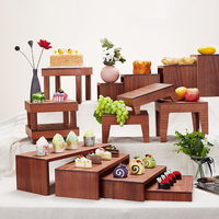 Présentoir Moderne Gehong en Bois Écologique pour Buffet, Pâtisseries, Sushi et Aliments – Idéal Hôtels et Traiteurs