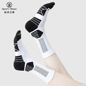 <span class=keywords><strong>Chaussettes</strong></span> de randonnée pour femmes Sport's House, légères, respirantes, en nylon rayé, avec semelle en tissu éponge et séchage rapide - Product Image 5