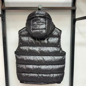 <span class=keywords><strong>Gilet</strong></span> Imbottito Senza Maniche di Alta Qualità per <span class=keywords><strong>Uomo</strong></span> <span class=keywords><strong>con</strong></span> <span class=keywords><strong>Cappuccio</strong></span> Staccabile, Cappotto Invernale Formale, <span class=keywords><strong>Gilet</strong></span> da <span class=keywords><strong>Uomo</strong></span> Comodo e Caldo - Product Image 2