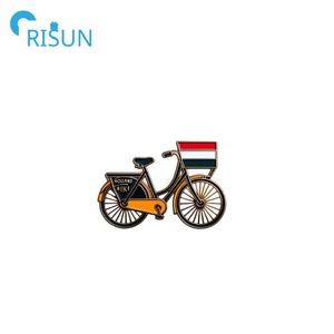 Fabricación de Metal personalizado recuerdo holandés Países Bajos país bandera Pin insignia emblema personalizado Holanda molino de viento tulipán bicicleta Pin - Product Image 4