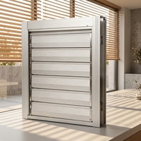 Volets en aluminium pour façade de bâtiment avec traitement de surface par poudrage, design moderne, panneau à lamelles