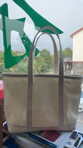 High Quality Customizable Eco-Friendly Canvas Tote Bags Wholesale Shopping Bags with Low MOQ and <b>Printed</b> Logo - Product Image 5