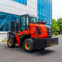 Chariot élévateur diesel tout-terrain 4x4 de 3,5 tonnes pour la logistique agricole, la construction et la manutention de matériaux lourds en extérieur