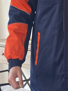 Durabilité vêtement personnalisé hommes coupe-vent à capuche doublé 25000g/m224hr coupe-vent hommes vestes grande taille vestes - Product Image 6