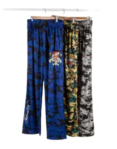 Kunden spezifische Camouflage Lounge Wear Pants Herrenmode Print Polyester Minky Fleece Pyjama Freizeit hose Seiten taschen hose