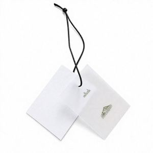 Étiquette de vêtement personnalisée à double couche avec corde tressée pour l'emballage des vêtements - Product Image 1