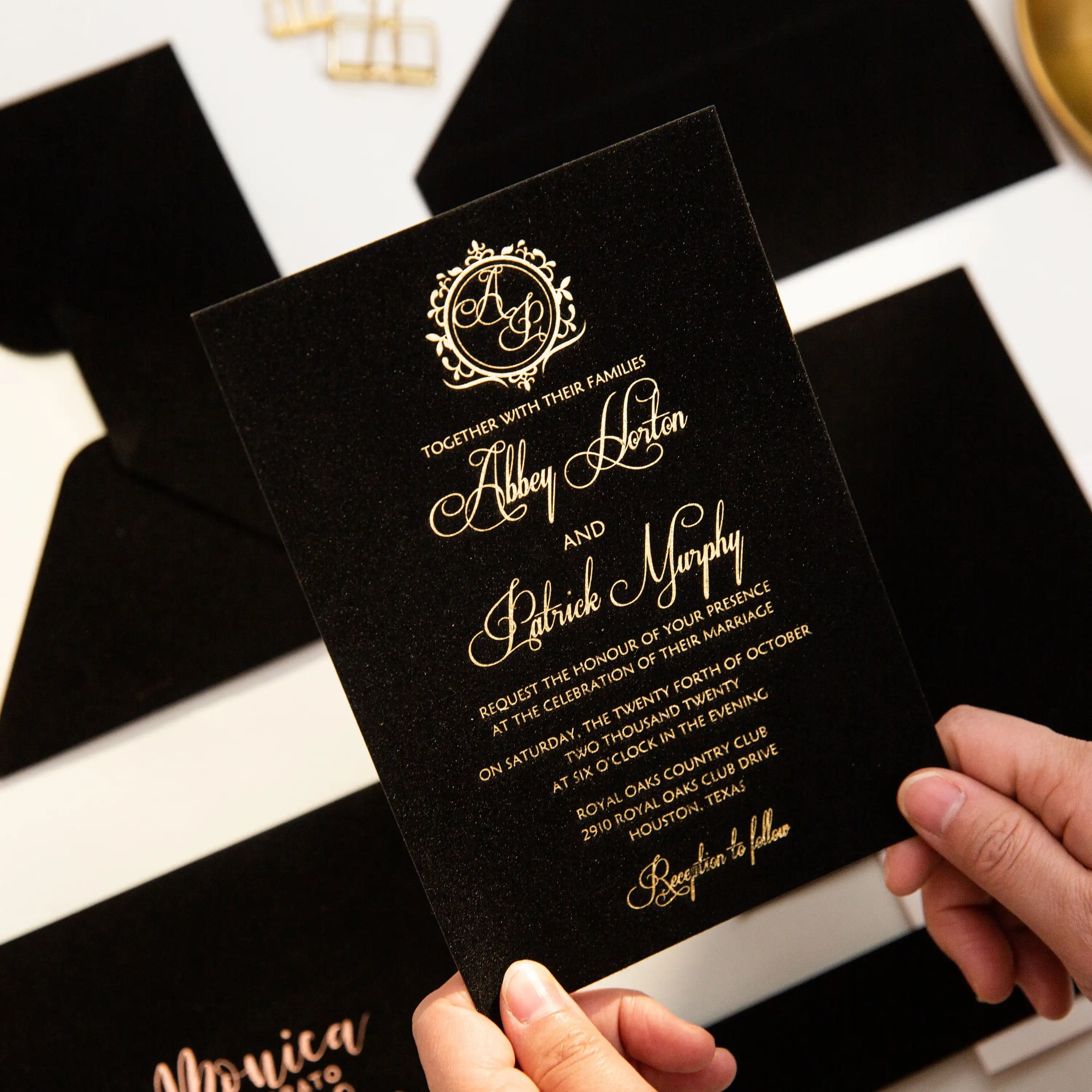 Çin toptan özel lüks düğün kadife zarf davetiye tebrik kartları rustik düğün