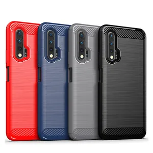 Casing ponsel Tpu lembut serat karbon penjualan laris 2023 baru untuk casing Iphone 11 12 13 14 Plus Mini Pro Max