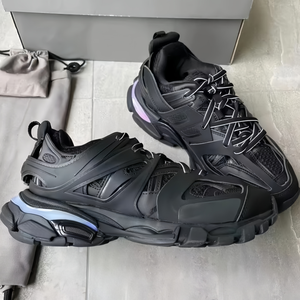 Chaussures de créateur de luxe, baskets LED tendance, qualité supérieure, pour hommes et femmes, style décontracté, course, sport, marche, chaussures décontractées épaisses - Product Image 2