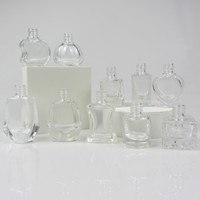 Diffuseur de parfum pour voiture à suspendre, senteurs aromatiques, flacon en verre givré de 10 ml