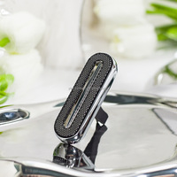 Nouvel ornement de parfum d'ambiance solide pour Tesla, à fixer sur la grille d'aération, avec un design créatif et une installation facile