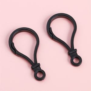 Mousqueton coloré en plastique en forme de lampe pour la fabrication de bijoux faits main, la broderie et les porte-clés - Product Image 6
