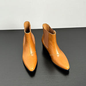 Botas de Tobillo con Tacón Alto de 5CM para Hombre, Color Marrón Claro Original, Punta Puntiaguda, Cuero Genuino, Botas de Moda - Product Image 3
