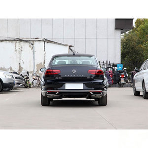 Volkswagen Magotan d'occasion <span class=keywords><strong>2020</strong></span> 330TSI DSG Premium Luxury Turbo Sedan, faible kilométrage et sans accident - Product Image 4