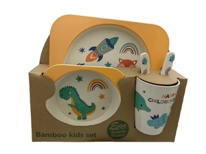 Ensemble d'assiettes et <span class=keywords><strong>de</strong></span> bols en forme <span class=keywords><strong>de</strong></span> girafe pour enfants Nourrir des plats en bambou Fourchette Cuillère Bol Tasse avec ustensiles Ensemble <span class=keywords><strong>de</strong></span> vaisselle pour enfants - Product Image 6