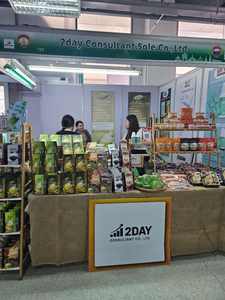 Champú en Gel Natural de Bambú para el Control de la Caspa, Hecho con Hierbas Silvestres de Laos, Sin Siliconas, Certificado Vegano - Product Image 5