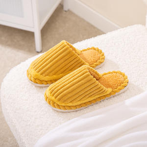 Relajación máxima: Interior de pana para pantuflas, cómodo y resistente para uso doméstico, suave, impermeable y transpirable para otoño. - Product Image 2