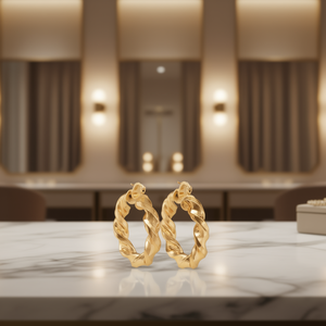 Orecchini a Cerchio Dorati E4418, Placcati in Oro, Design Classico Intrecciato, Unisex, per Uso Quotidiano, Gioielli Raffinati - Product Image 2