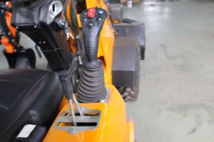 Entrega Rápida de Minicargadora Eléctrica Multifuncional, Capacidad de Carga Máxima de 1 Tonelada, Alta Potencia de Excavación, Personalizable - Product Image 4