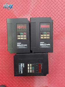 อินเวอร์เตอร์คลื่นไซน์อุตสาหกรรม EM320A-5R5-3AB ระบบขับเคลื่อนอัตโนมัติ - Product Image 1