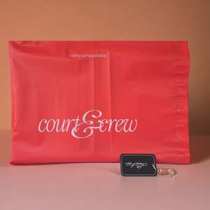 Sac d'expédition noir mat UV personnalisé, sac express rouge mat, polymailers colorés, emballage personnalisé, sac d'expédition coloré pour vêtements - Product Image 2