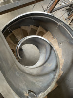 Escalier en colimaçon Prima, sûr et durable, design contemporain, acier galvanisé et inox pour intérieur