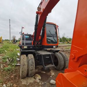 รถขุดล้อยาง Doosan DX150W/DH150W มือสอง ขนาด 15 ตัน ยางยาง ได้รับการรับรองมาตรฐาน CE รุ่นปี 2023 เครื่องยนต์จากเกาหลี - Product Image 3