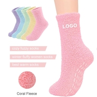 Chaussettes floues de chaleur pour femmes chaussettes confortables de sommeil anti-dérapantes hiver doux hôpital moelleux poignées pantoufle chaussettes cadeaux