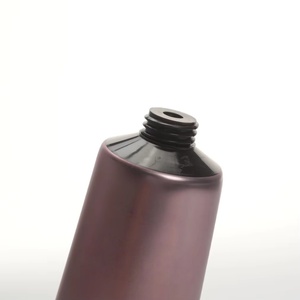 Tubo de aluminio y plástico personalizado de 100 ml y 200 ml, tubo exprimible ABL PBL con tapa de rosca dorada para crema de manos, loción, tubos de embalaje para cosméticos - Product Image 1