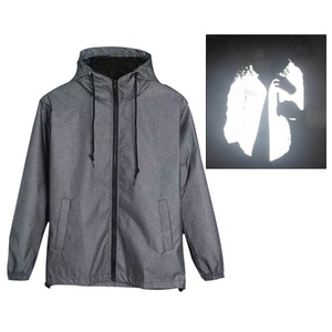 Veste réfléchissante couleur gris argenté, avec bande réfléchissante, capuche / coupe-vent réfléchissant pour la course nocturne - Product Image 2