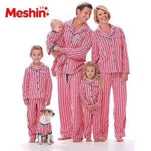 Pijamas Navideños a Rayas con Botones para Toda la Familia, Unisex, Manga Larga, Cuello Camisero, Ropa de Casa, Invierno 2026 - Product Image 1