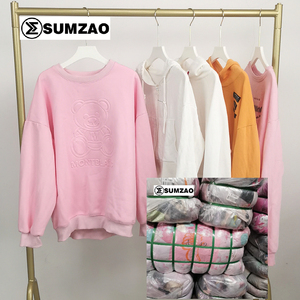 เสื้อผ้ากีฬามือสองเกรด A ในรูปแบบเบลจากยุโรป เสื้อผ้าแบรนด์เนมมือสอง เสื้อผ้ามือสองจากเกาหลี - Product Image 3