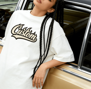 Camiseta vintage con logo personalizado, estilo desgastado, 100% algodón, corte regular, para hombre - Product Image 1