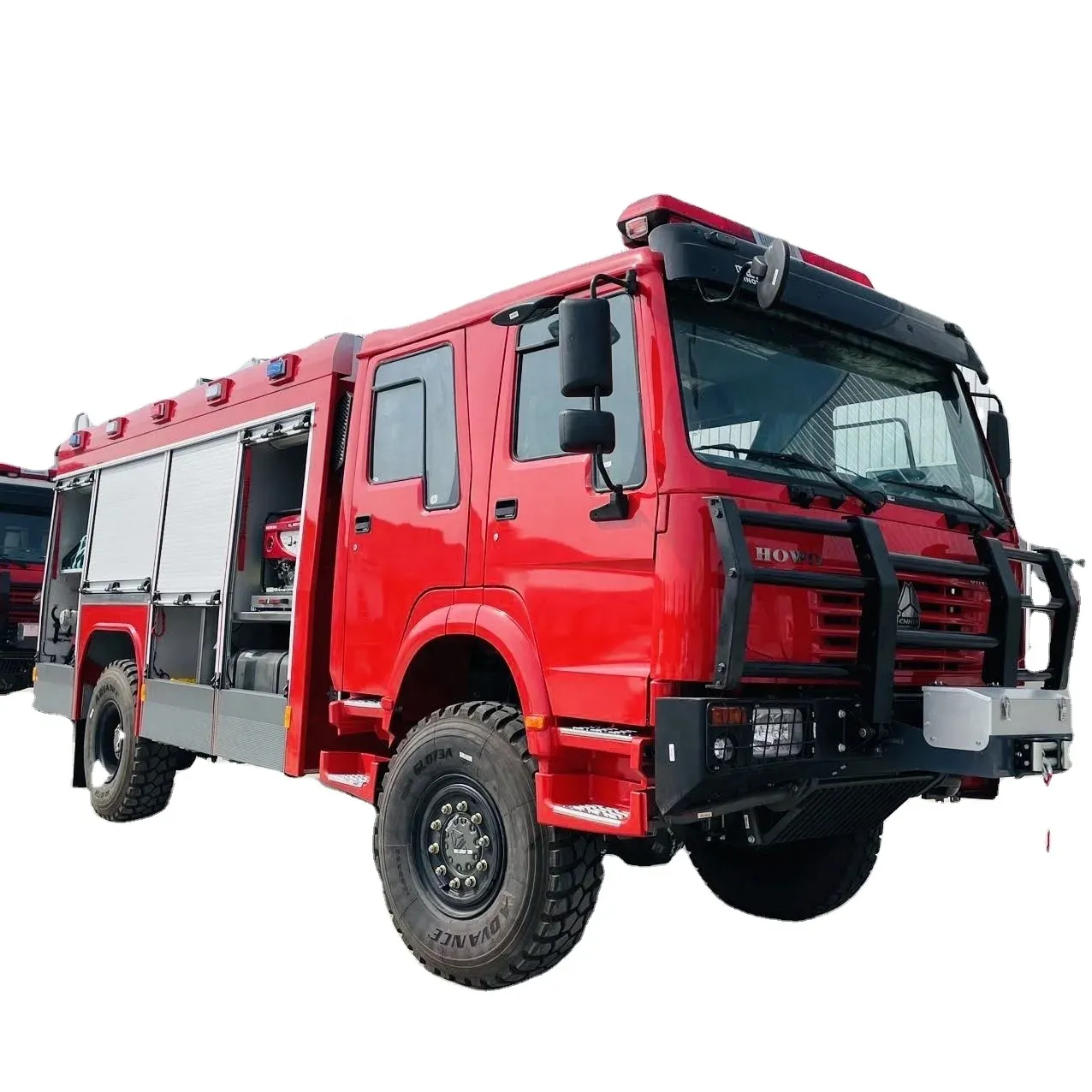 Bos Brandweerwagen China 4*4 Howo China Fabriek Prijs Watertanker Met Waterpomp Voor Bos