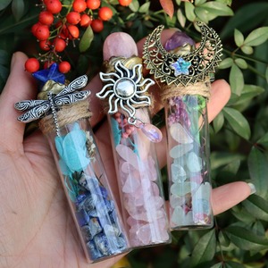 ขวดคริสตัลใส่น้ำพลังงานพร้อมหินคริสตัลสำหรับขายส่ง ขวดวิเศษสำหรับขอพร ขวดหินกรวดลอยน้ำ - Product Image 2