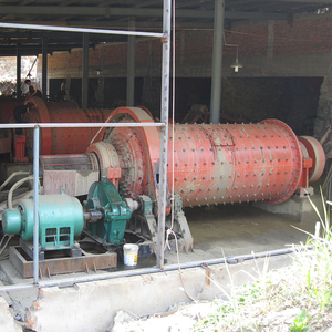 Molino de <span class=keywords><strong>Bolas</strong></span> Portátil Yuxiang con Motor de CA 18.5kw, Diámetro de Cilindro 1200-2800mm, Servicio de Larga Duración para la Industria del Cemento, Fertilizantes y Oro - Product Image 2