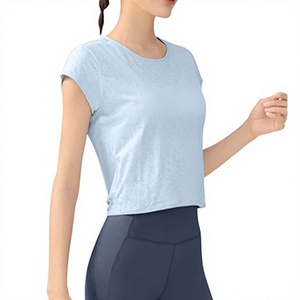 Camiseta de yoga corta para mujer con espalda en V retorcida, top deportivo de manga corta heather, de secado rápido, con espalda de malla, para gimnasio, correr y entrenamiento. - Product Image 4