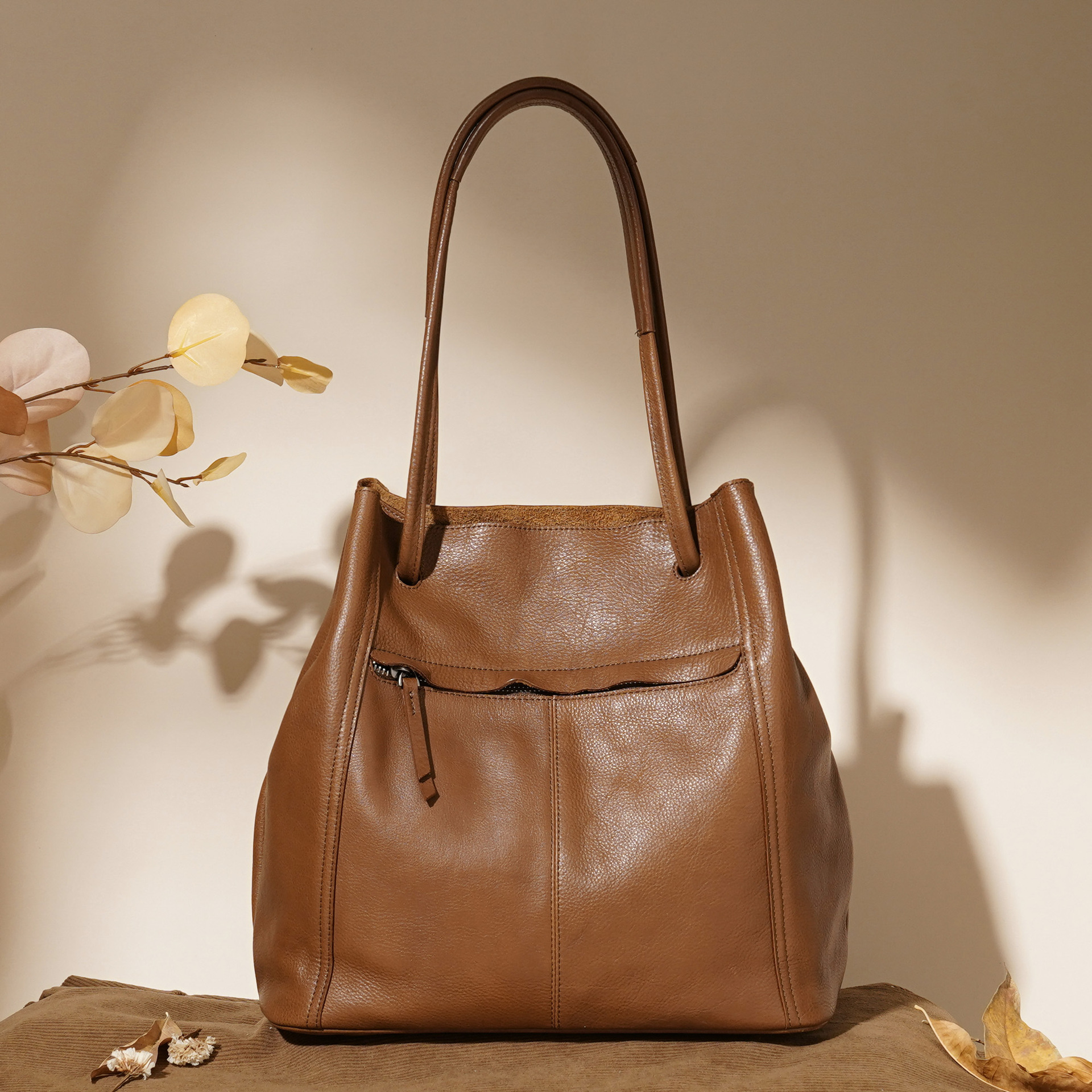 น้ำตาลอ่อน