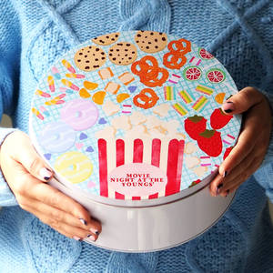 Wholesale Metal Packaging White Round Metal Tin Children Candy Packaging 8 Inch Cookies Cake Tin Box With Lids - Product Image 6