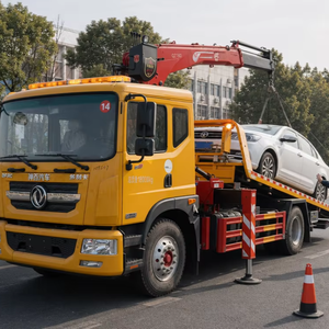 Camión de plataforma Dongfeng Dolica D9 18T de 8 toneladas con grúa y recuperación, Euro 6, para operaciones de desguace y elevación - Product Image 5
