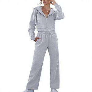 Ensemble de survêtement tendance pour femme, 2 pièces, sweat à capuche court zippé et pantalon de survêtement, 100% coton, 320 GSM, molleton brossé à l'intérieur, directement de l'usine - Product Image 5