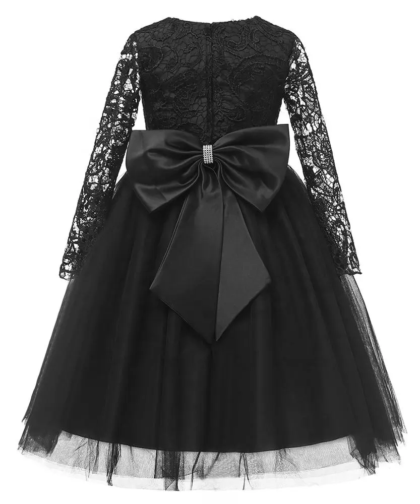 Черно-белые платья с цветами для девочек на свадьбу